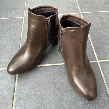 새상품급 브라운 지퍼 부티