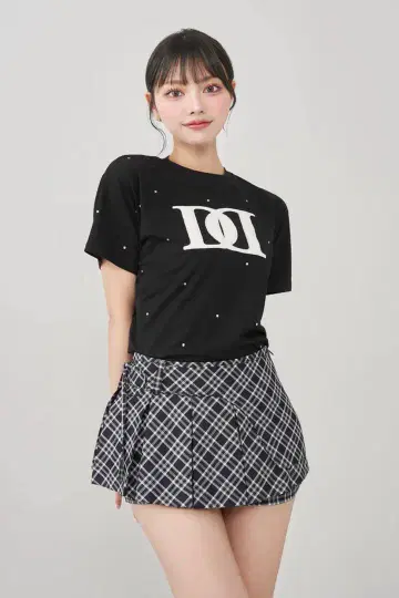 Darich 퀼팅 아플리케 비쥬 티셔츠 블랙