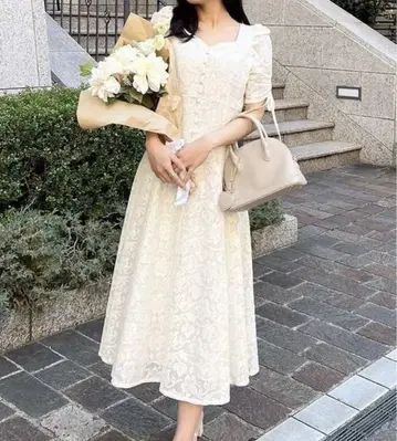 안미르 클래시컬 레이스 원피스