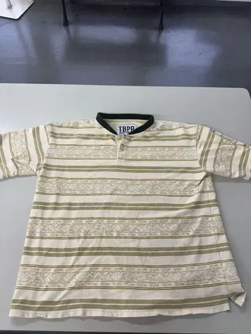 TIGHTBOOTHPRODUCTION 티셔츠 헨리넥