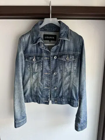 LOUNIE 라이트 블루 데님 자켓