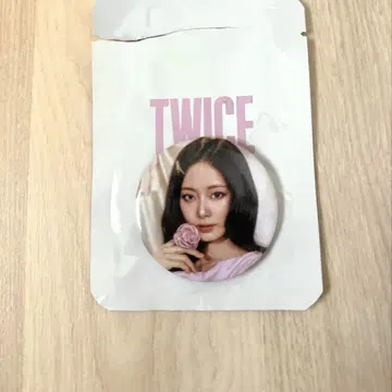 TWICE THISISFOR 쯔위 서울 콘 랜덤 캔뱃지