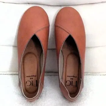 피그리노  느긋한 슬립온  경량  소프트 가죽  25.5cm