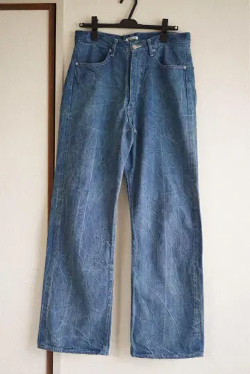 오라리 SELVEDGE FADED LIGHT DENIM PANTS 3