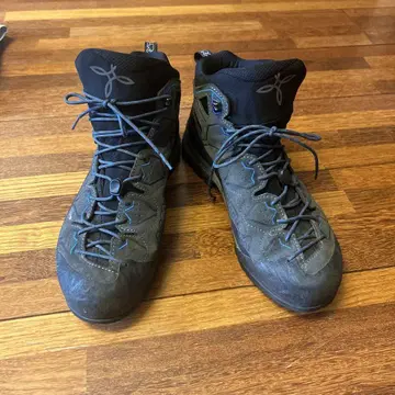 몬츄라 야루 GTX 27cm