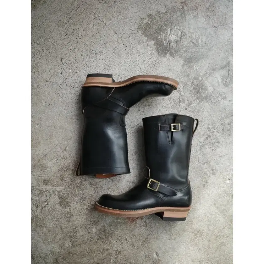 【新品】ROLLING DUB TRIO ROOTS ENGINEER US8 Rolling Dub Trio ROOTS Engineer Boots, Size 8.5 on Bunjang