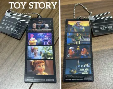 PIXAR 아크릴 키링 토이스토리 2개 세트 영화 픽사