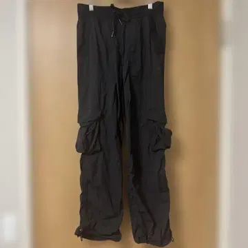 룰루레몬 Lululemon 블랙 카고 팬츠 Dance Studio