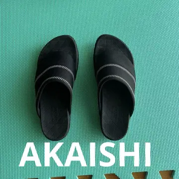 AKAISHI 아치 피터 5 발가락 샌들 블랙
