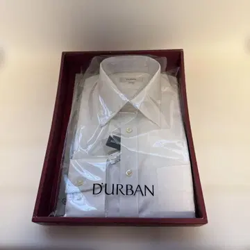 D'URBAN 화이트 와이셔츠 39-84 미사용 새상품