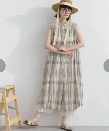 lupilien 루피리안 체크 셔링 슬리브리스 원피스