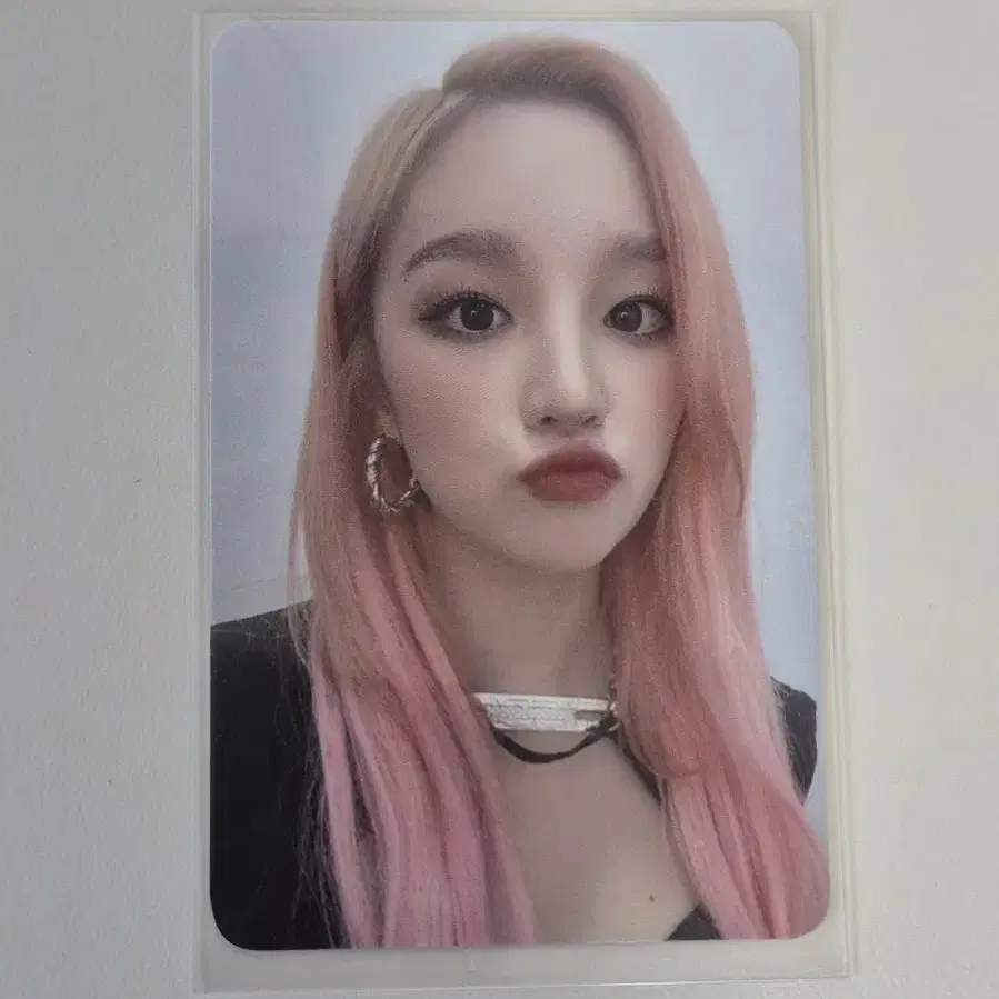 idle yuqi poca I NEVER DIE KTOWN4U Ktown4u ld idle on