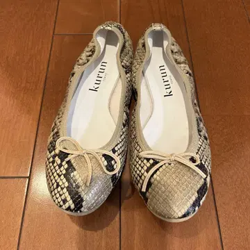 Kurun TOKYO 쿠룬 발레 슈즈 24.5cm