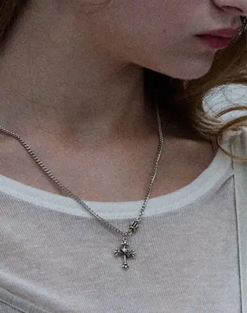 SAINT SCOTT LONDON 실버 목걸이