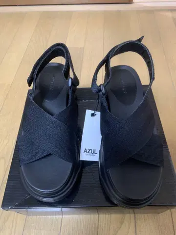 AZUL 블랙 스포츠 샌들 M