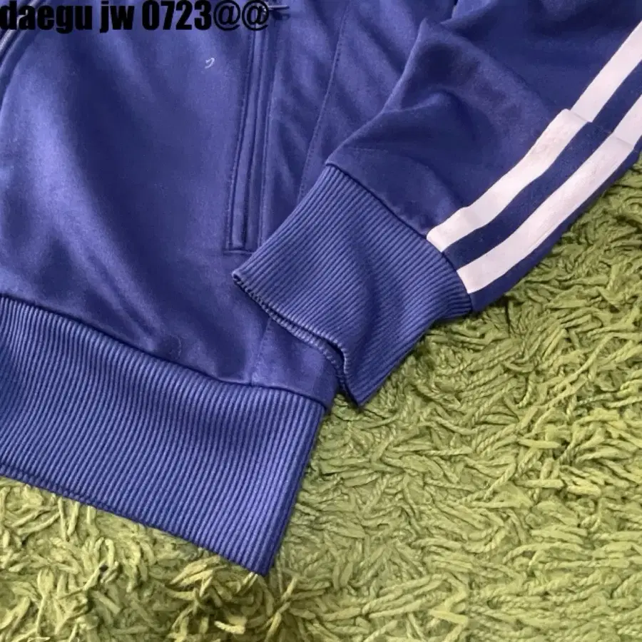 Product Details - 4