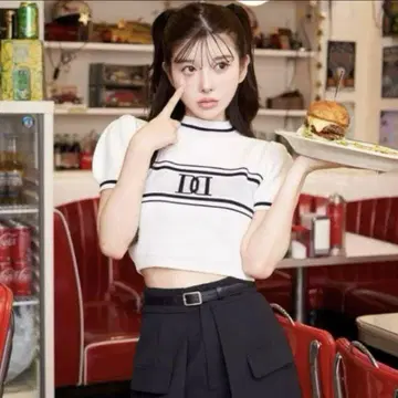 Darich DD 하프 슬리브 니트 탑 화이트