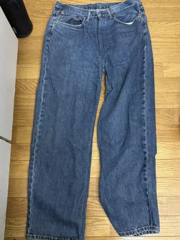 Levi Strauss & Co. 560 블루 데님 팬츠