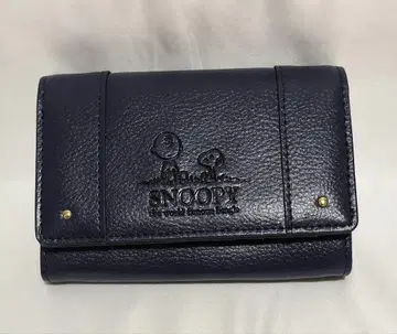 SNOOPY 천연 가죽 네이비 골드 금장 장식 접이식 지갑