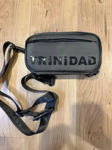 TRINIDAD 다트 숄더백 그레이