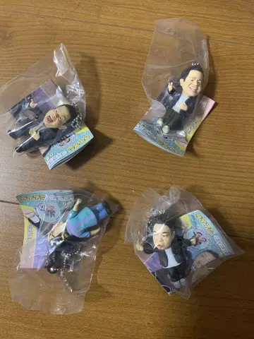 다이앤 가챠 고이고이고이에서 스스스스한 가챠 키링 홀더 전 4종 컴플리트