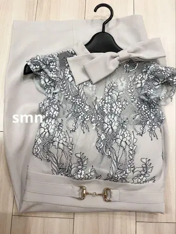 dea robe de fleurs 드레스 S 그레이 앤디