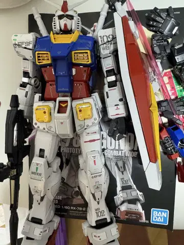 PG UNLEASHED 1/60 RX-78-2 건담 프라모델