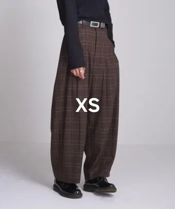 엑스트라 퀄리티 레트로 와이드 실루엣 팬츠 브라운 XS
