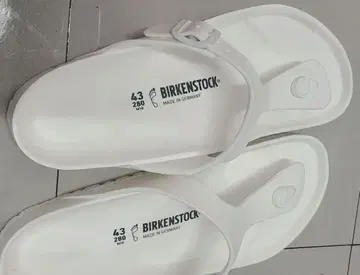 BIRKENSTOCK 기제 화이트 플립플랍 43 eva