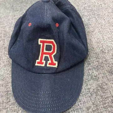 BLUE BLUE 네이비 R 자수 캡