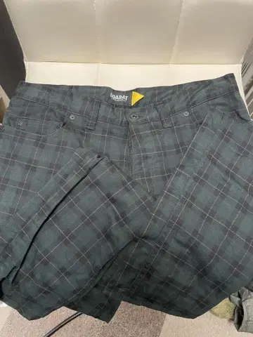 DOARAT 다크 그린 체크 팬츠