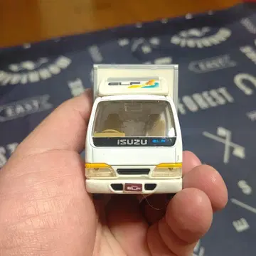 엠테크 이스즈 엘프 1/43 박스 없음 케이스 없음