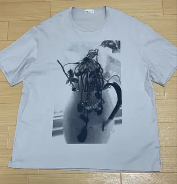 래드 뮤지션 LAD MUSICIAN Lui's 꽃병 티셔츠