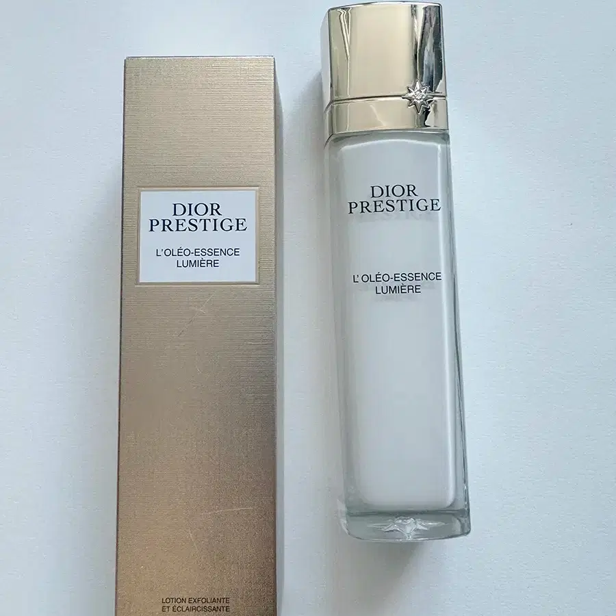 Dior Prestige L'Essence Lumière 150ml ✨𝐃𝐢𝐨𝐫 𝐏𝐫𝐞𝐬𝐭𝐢𝐠𝐞