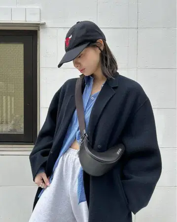 나이키 x 자크 뮈스 스우시 크로스 바디 백