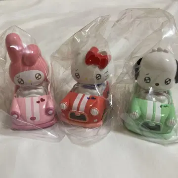 마이멜로디 헬로키티 폼폼푸딩 미니카 세트