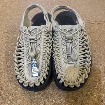 keen 샌들 올 젠더 UNEEK PLT 사이즈 23.0cm