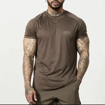 VANQUISH UTILITY T SHIRT 브라운 티셔츠 M