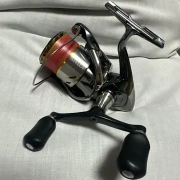 시마노 14 스텔라 C3000SDH