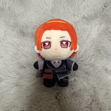 이레이스 리우라 4주년 봉제 인형