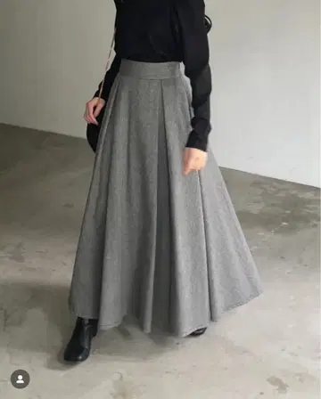 헤링본 무늬 플레어 스커트