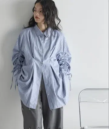 드로우 스트링 슬리브 허리 턱 셔츠 THE YOn