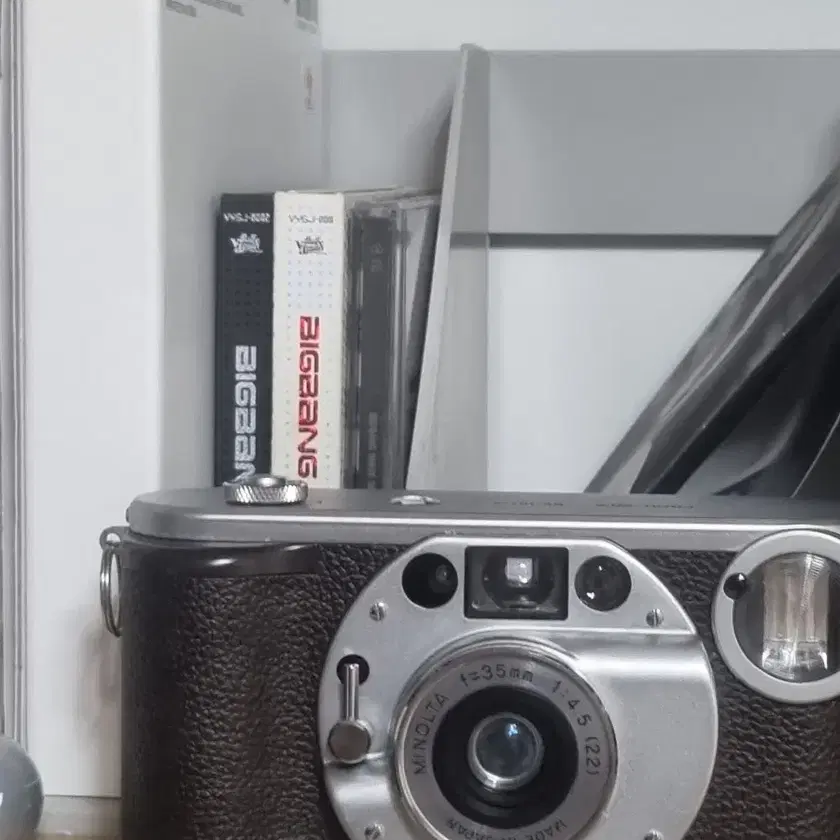 Minolta prod 20 Film Camera on Bunjang Global Site.