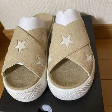 CONVERSE 별 패턴 통굽 슬라이드 샌들