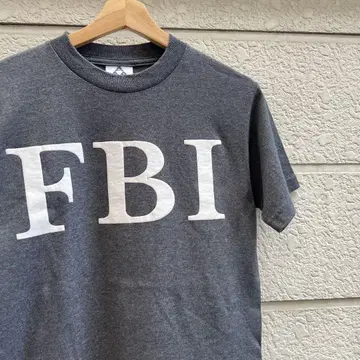 USED USA 구제 의류 그레이 FBI 프린트 티셔츠 S 사이즈 빈티지