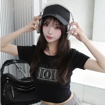 Darich 다리치 샤이니 DD 로고 컴팩트 티셔츠 BLK 블랙