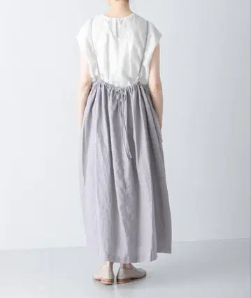 카구레 린넨 백 개더 원피스 어반 리서치 도어스