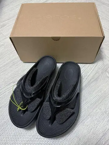 OOFOS 우포스 OOmega 리커버리 플립플랍 23cm