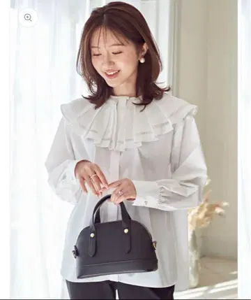 메종 에쉘 사다리 레이스 빅 칼라 셔츠