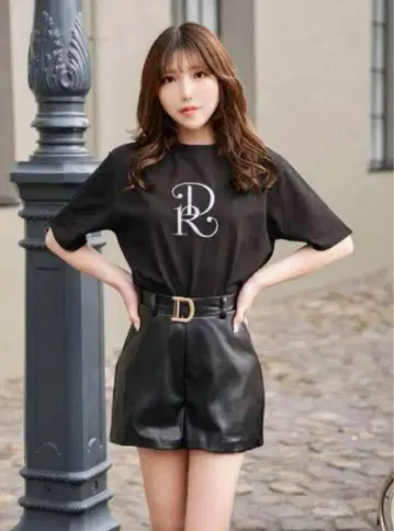 Darich 다리치 DR 자수 티셔츠